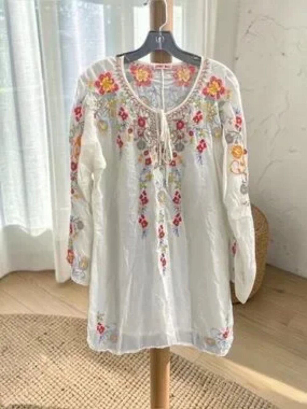 Johnny Was White Embroidered Boho Tunic Floral Long Sleeve Sheer Blouse Women’s